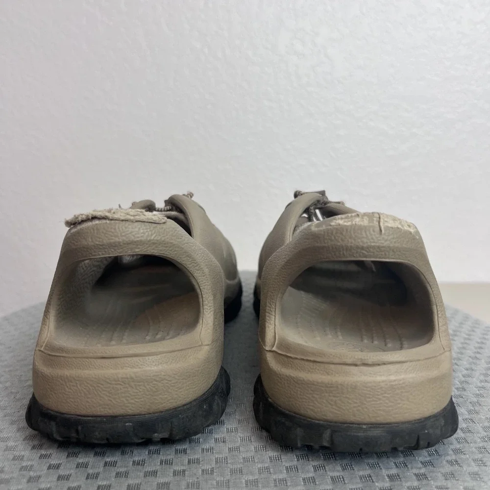 Crocs Bite Trailbreaker Sandals Womens 10 Or Mens 8 Water Hiking Shoes Outdoor